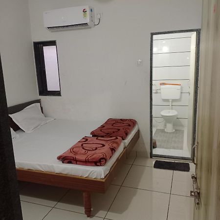 Kesav Homstay Dwarka  Exterior photo